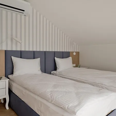 Apartment In Moja